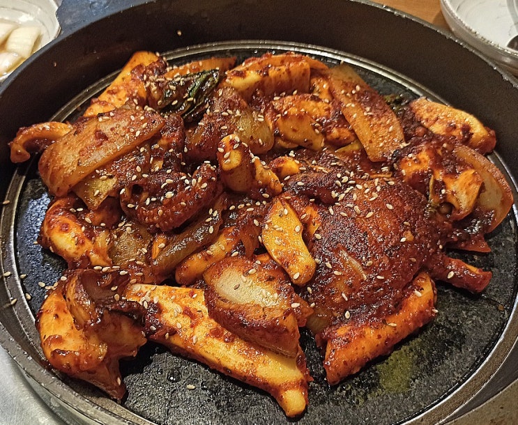  비산동 맛집::진짜 두껍고 식감 좋은 조가네갑오징어불고기