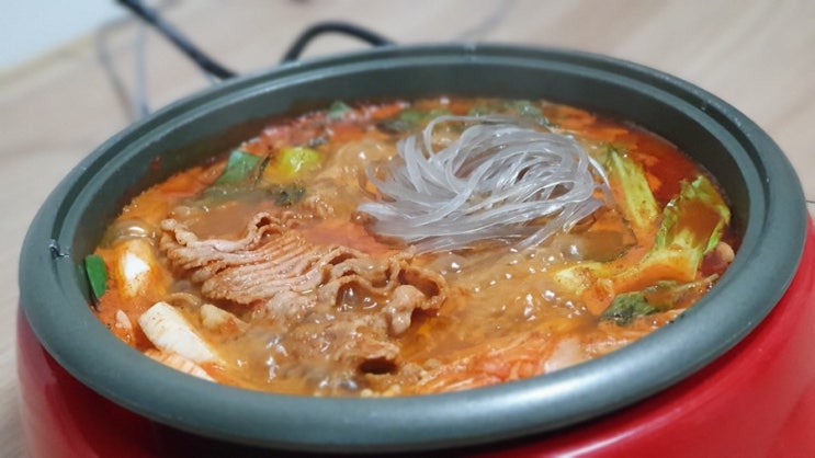  훈남푸드 곱창전골 - 이게진짜한우곱창순대전골 밀키트 맛돌쓰