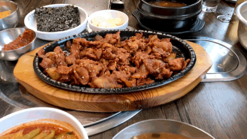 고추장불고기 연탄돼지불백엄지척 원성동백반맛집 윤정식당 / 천안식후감