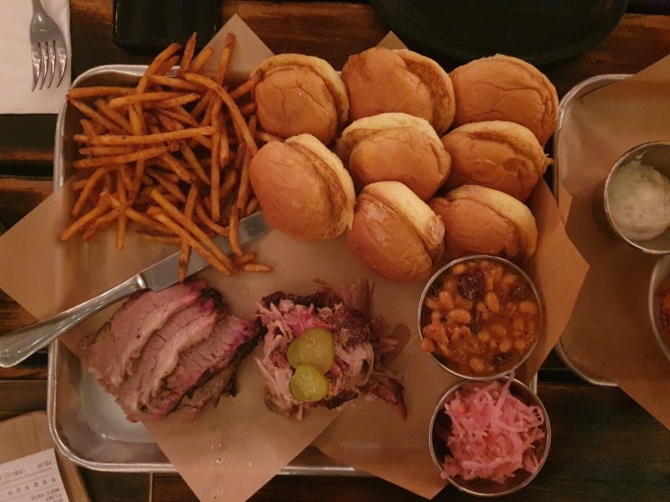  바베큐 맛집 이태원 라이너스(녹사평역 3분거리)
