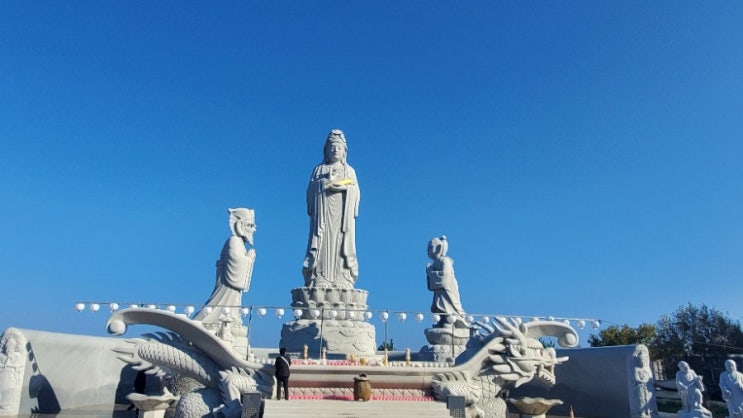  강원도 양양여행중 가볼만한곳 휴휴암 [지혜관세음보살]