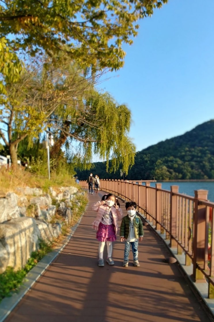  반월호수공원, 주말 가족나들이 하기 좋은 곳.
