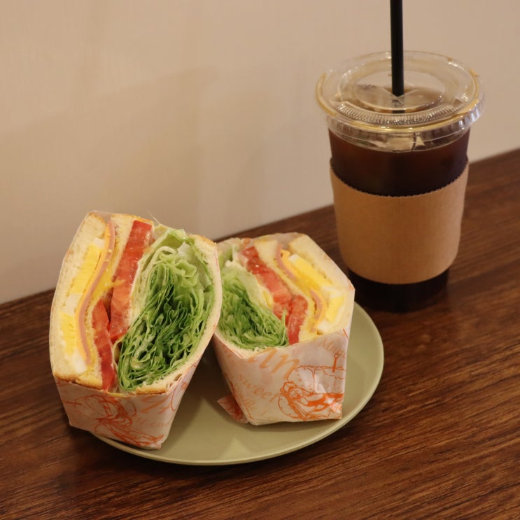  답십리 용답동 카페 "사이사이" 샌드위치맛집 단체배달도 가능