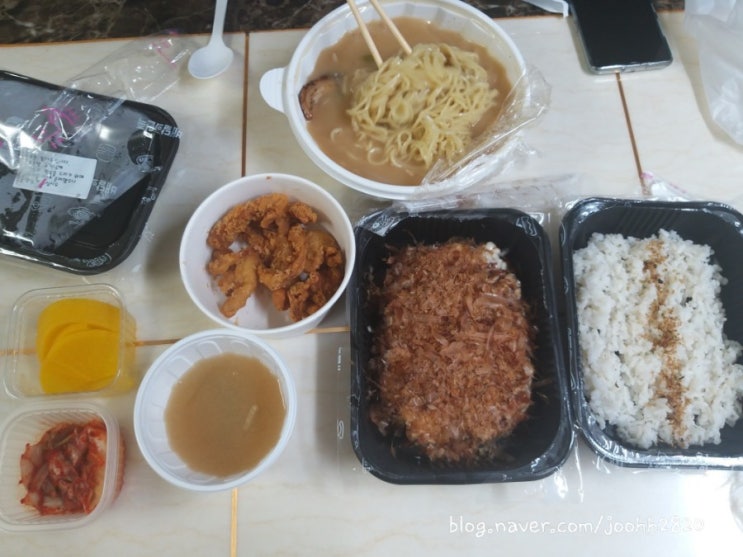  [ 여수 배달 음식 ] 카라돈 _ 돈코츠라멘과 모야시철판돈가스 먹었어요.