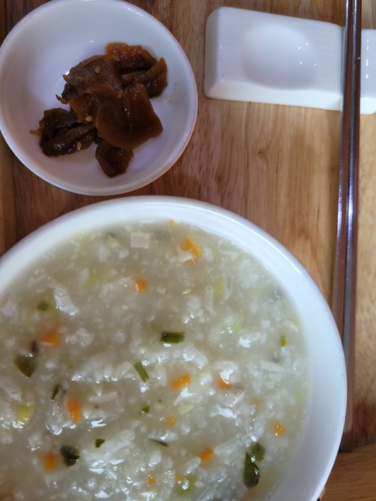  서초역 죽 맛집 녹십자(?) 그리고 한입만 떡볶이