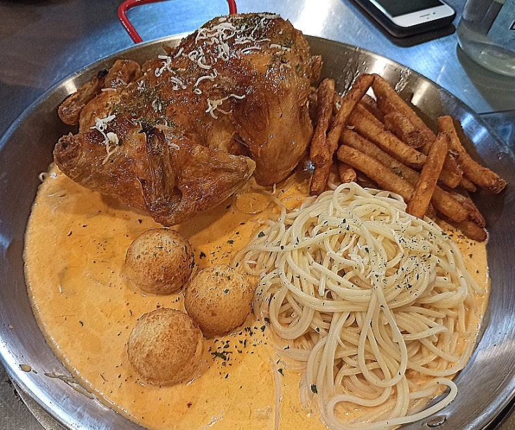  명동 닭한마리집 로제통닭::박대감닭한마리