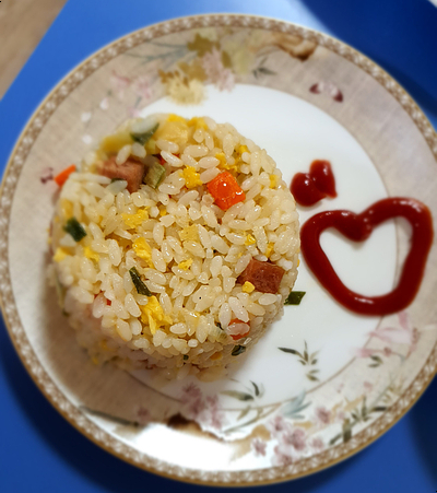어제 저녁식사 메뉴는 애터미고등어 궁채장아찌 맛있는볶음밥으로 한끼해결!