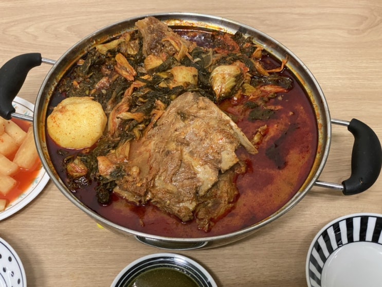 [연수동맛집] 진시황감자탕 포장가능