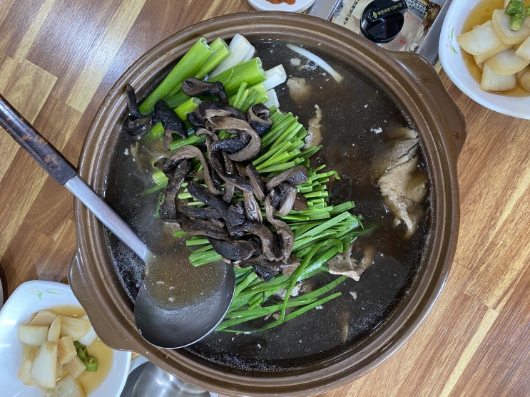 안산 능이 백숙 맛집 "산촌 오리 참옻집"