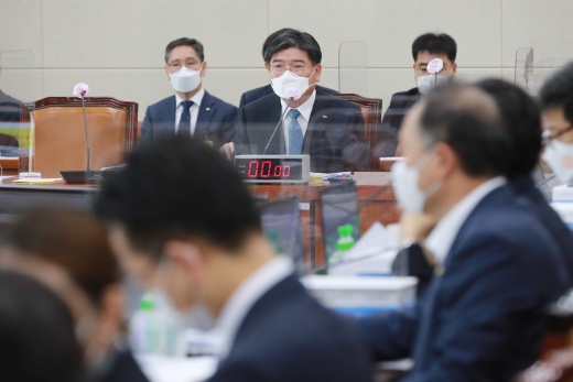 "건보료는 조금 국민연금은 많이… 얌체족 3만명"