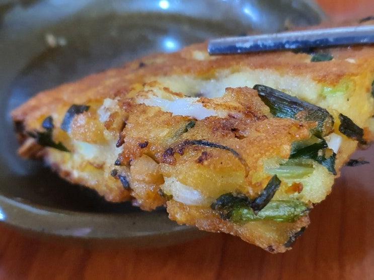 부평시장 맛집 큰마당 녹두빈대떡 고로케 맛있어? 부평시장 맛집 큰마당 녹두빈대떡 고로케 맛있어?