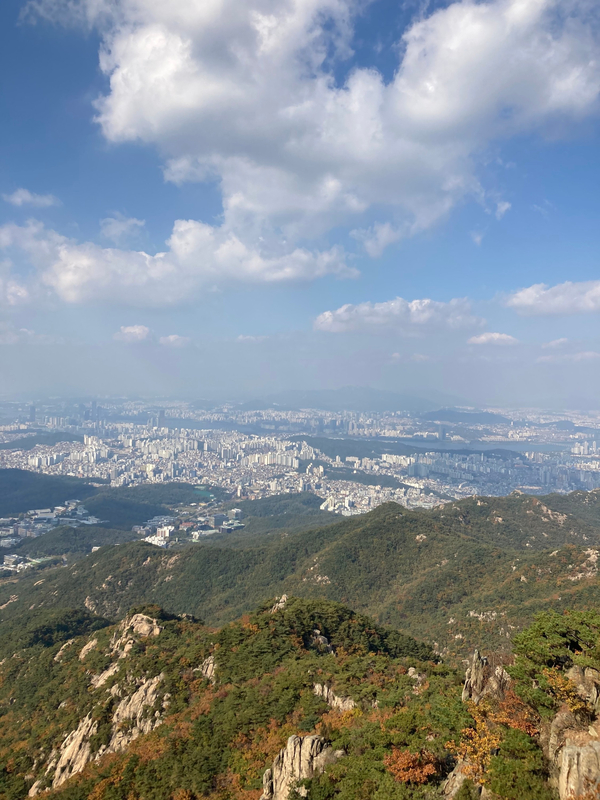 201018 서울 관악산 등산: 서울대 정문 - 호수공원 - 제4야영장 - 제3깔딱고개 - 연주대 (632m)