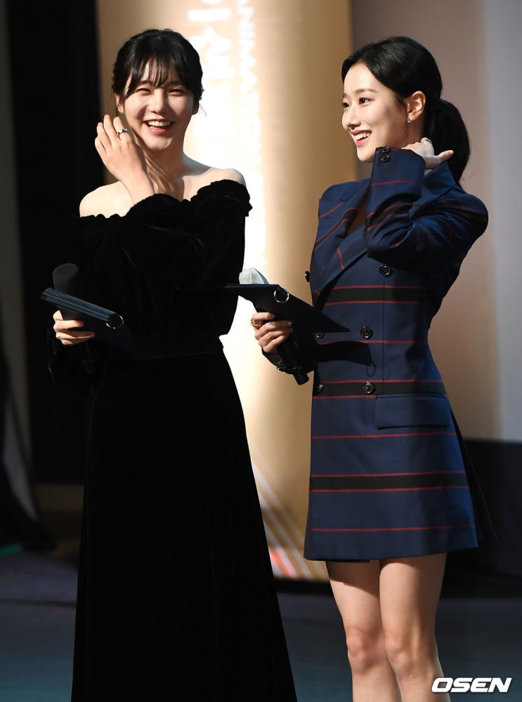 201023-2 행사장 속 스타 201023-2 행사장 속 스타