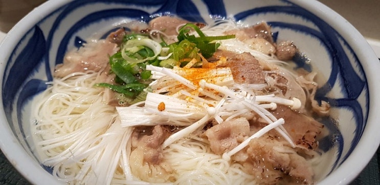  대구 반월당 맛집, 진가와 현대백화점 대구점(우삼겹 우동)