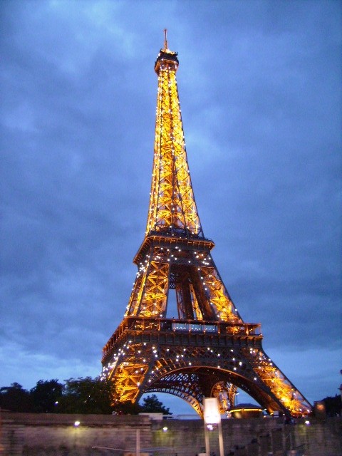 파리시내의 거리 풍경 및 에펠탑 야경