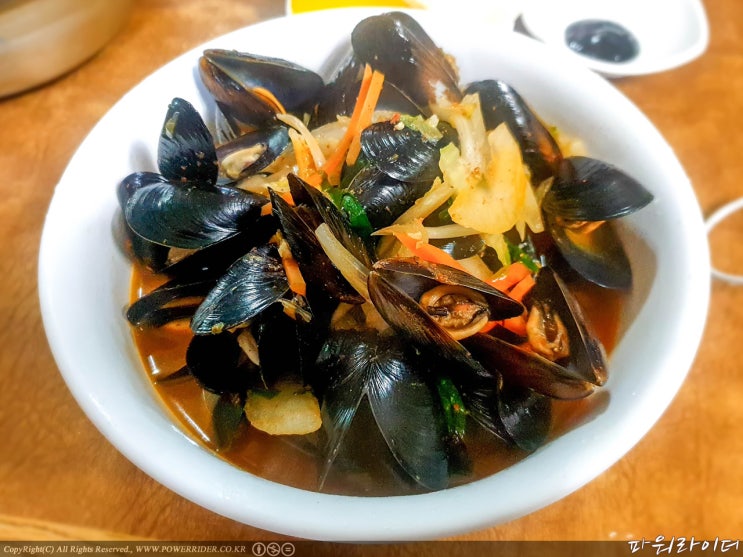  경남 의령 맛집 - 대의천안문 중국집 . 33번국도변에 위치한 대의천안문에서 짬뽕을 먹고 왔습니다. 의령 대의면 맛집 천안문