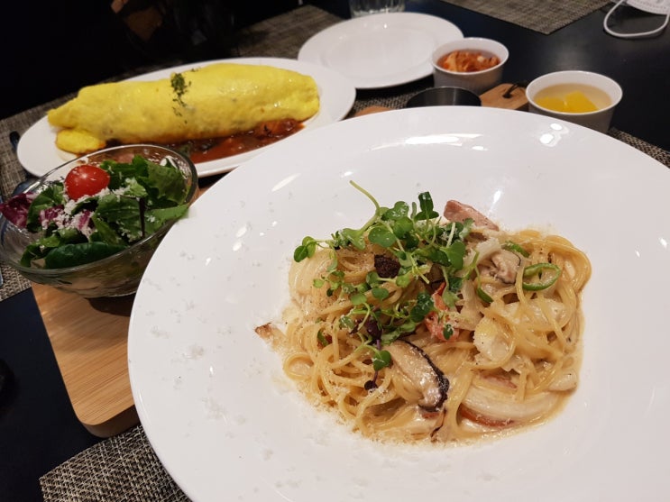  대흥동파스타 돈가스 맛집 고래  할로윈이벤트도 진행중!