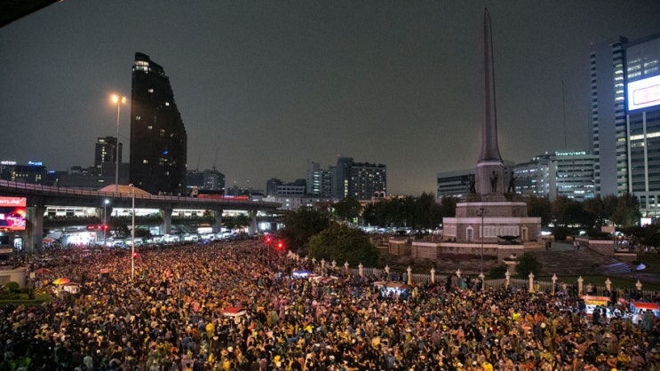 태국, 대규모 반정부 시위