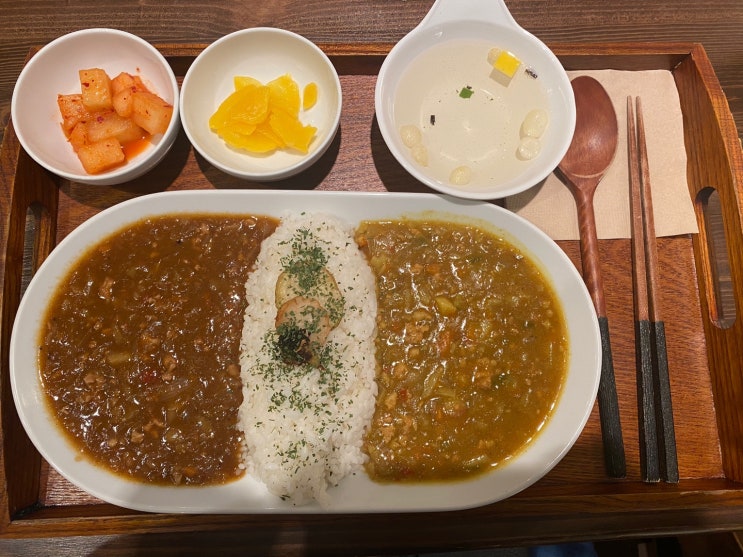  호사식탁, 카레 먹고 싶을 때 한번 쯤 가봐도 좋은 곳