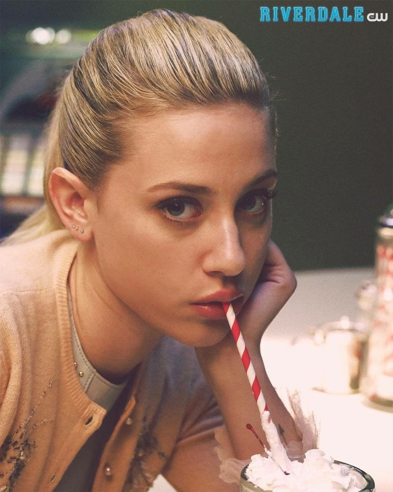 릴리 라인하트 (Lili Reinhart)