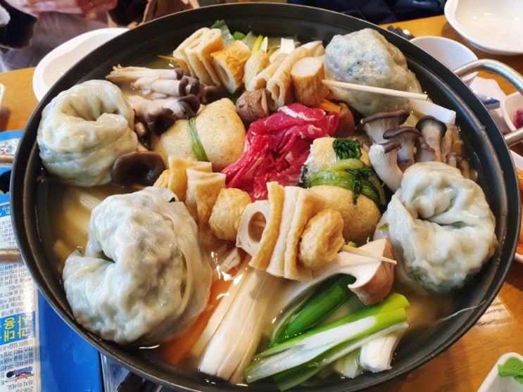  성남시청 맛집 - 칼국수 전문점 밀온(칼국수, 칼제비, 수제비, 만두전골)
