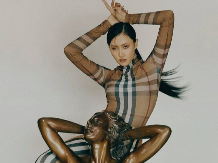 손나은, 화사, 휘인, 조이, 제니, 아이유 남다른패션감각 사복패션 손나은, 화사, 휘인, 조이, 제니, 아이유 남다른패션감각 사복패션