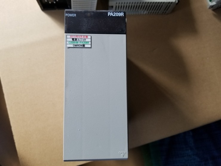  C200HW-PA209R / POWER SUPPLY UNIT /OMRON