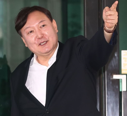 법무부 종합감사, 추미애 법무부장관 윤석열 검찰총장 돌아올 수 없는 다리 건너나 (나이 고....