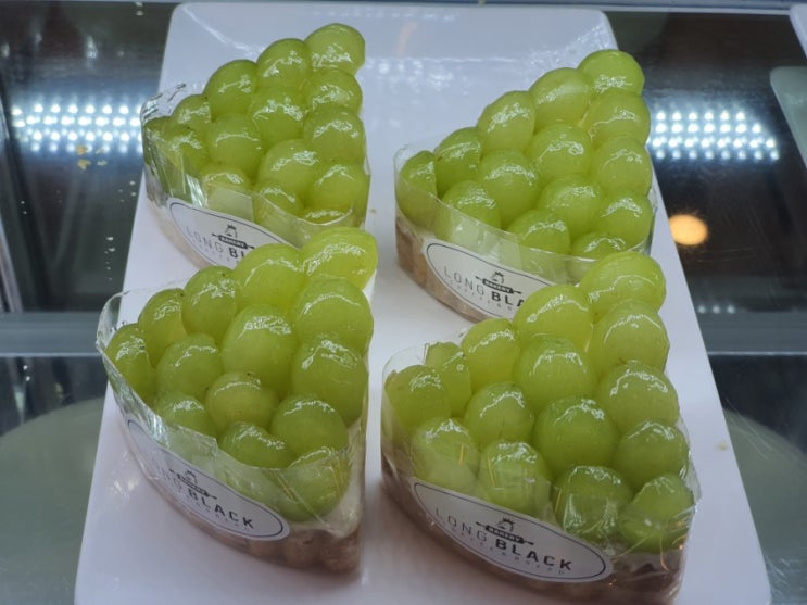  강릉 맛집 강문해변 롱블랙 베이커리 맛집 (feat. 밤바다)