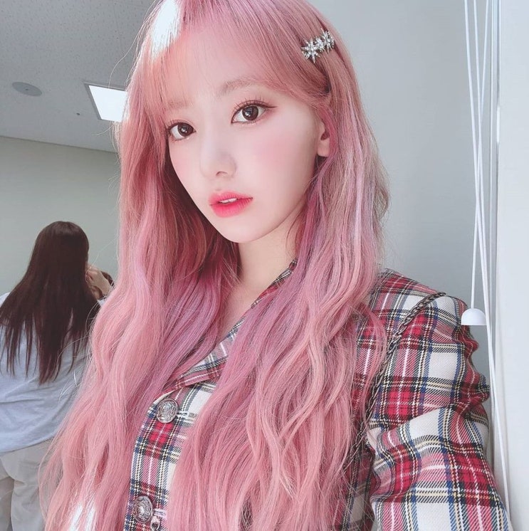 아이즈원 사쿠라 화보 인터뷰 말 되게 잘하는듯 아이즈원 사쿠라 화보 인터뷰 말 되게 잘하는듯