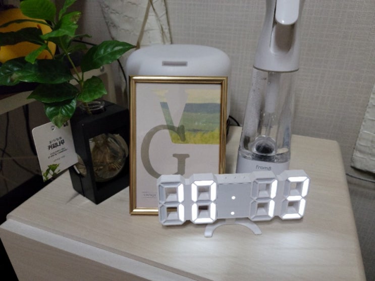 다이소 디지털(3d) led 탁상 무소음 전자시계, 알람은?