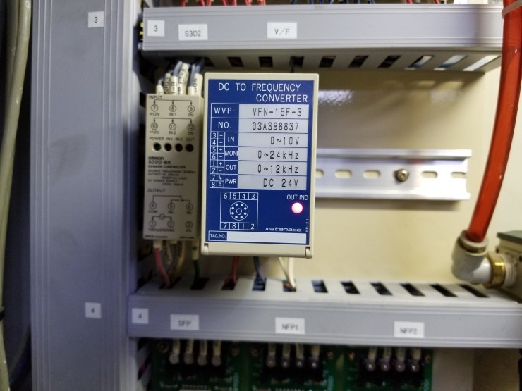  VFN-15F-3 / DC TO FREQUENCY CONVERTER 