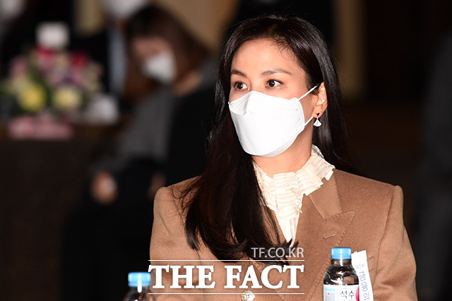 201027 행사장 속 스타 201027 행사장 속 스타