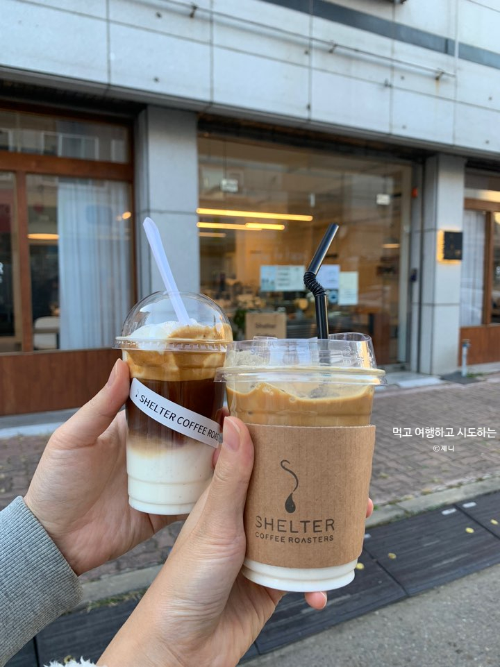  쉘터커피로스터즈 부천상동 카페 커피랑 케이크 최고