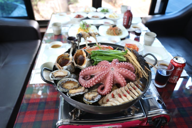  풍경 좋은 파주 구복탕 맛집