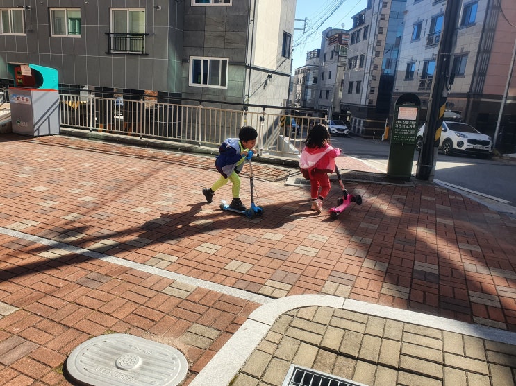 아동 킥보드의 장점 오랫동안 즐길 수 있다