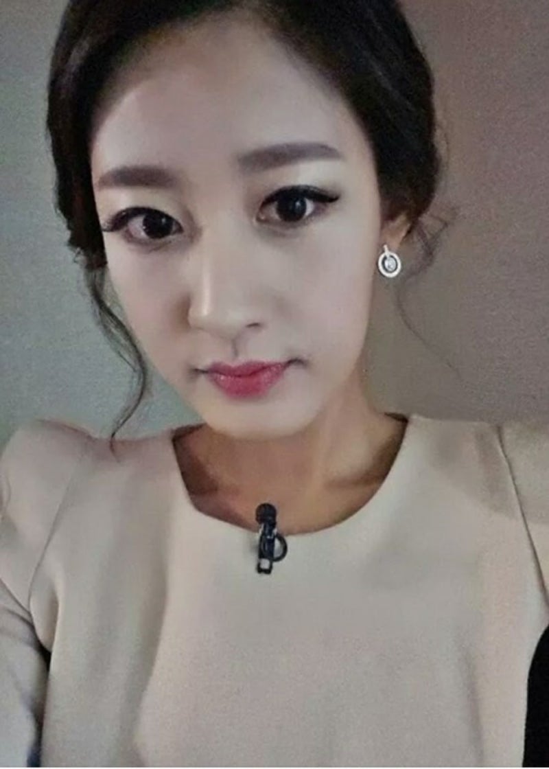 찬열 누나 박유라 아나운서 나이 남편 홍헌표 나이 찬열 사생활 폭로로 소환 : 네이버 블로그