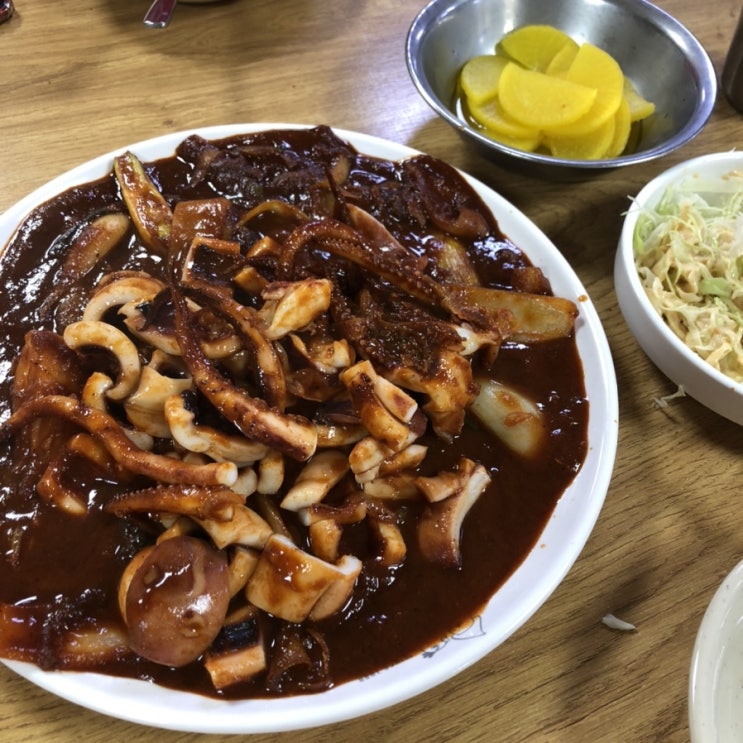  우리집 팔당 닭발 / 매운 닭발 팔당 오징어 매운맛