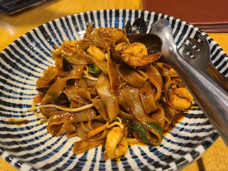  판교맛집 아브뉴프랑 태국음식점 생어거스틴 후기