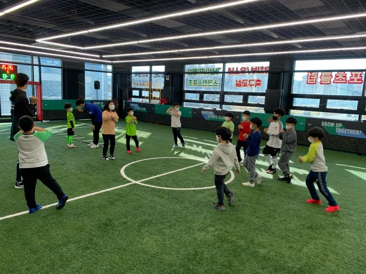  아이들에게 체육은 중요한 교육입니다.