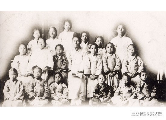 妓生(기생) 妓生(기생)