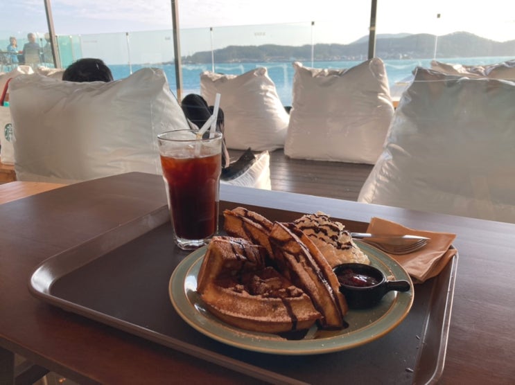  브런치와 커피가 맛있는 기장카페오시오 바다뷰까지 굿