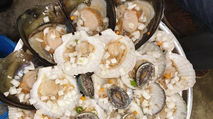  조개구이와 장어가 맛있는 부산 송도 "송도1913"