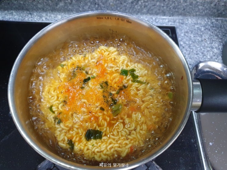  추억의 삼양라면 골드 과연 맛은!!!