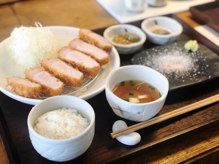 Food_오픈형 주방에서 맛보는 일본식 돈카츠 청라 도톰카츠