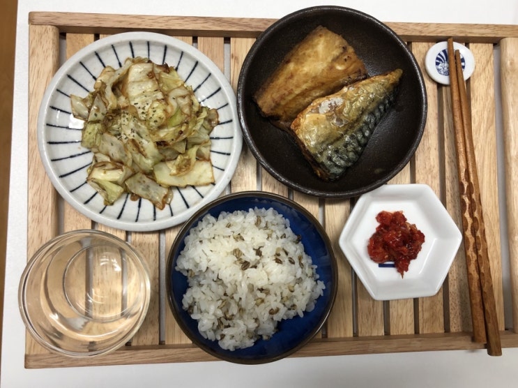  주말 한끼 고등어구이,양배추간장버터볶음
