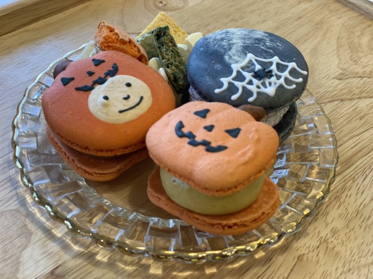 [보라매역 인엘] 할로윈 마카롱 귀엽네요 