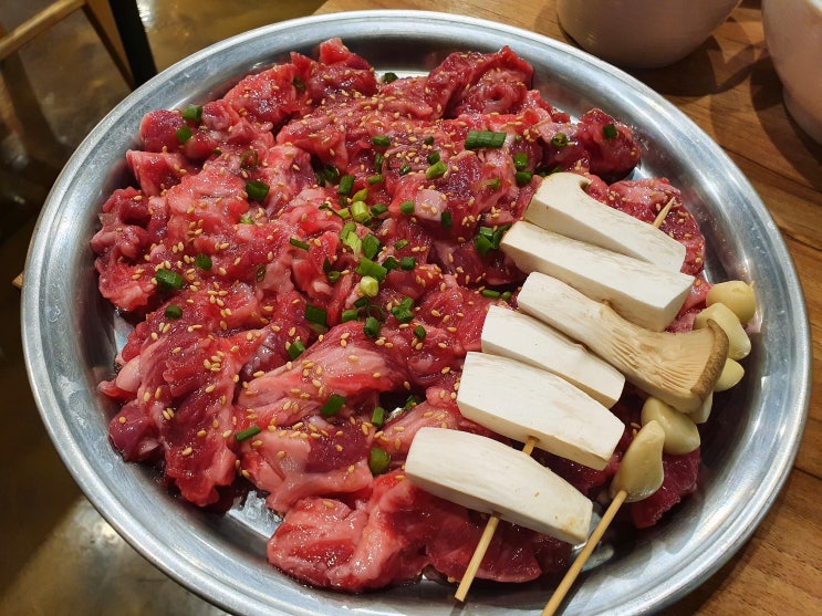 [수유역 고기집] 가성비 내리는 소고기 맛집 '지글지글'
