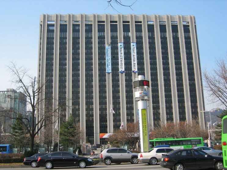 정 총리 “독감 예방접종-사망, 인과관계 철저히 규명해야”