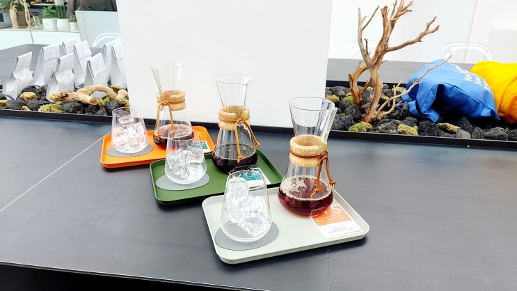 성수동 신상 카페 DYS COFFEE 핸드드립 커피와 힙한 분위기 성수동 신상 카페 DYS COFFEE 핸드드립 커피와 힙한 분위기